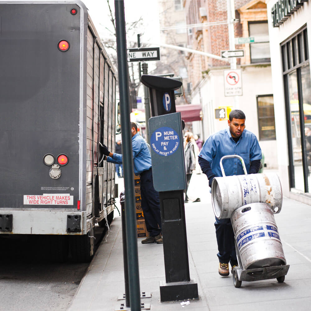 Food & Beverage delivery truck cameras and software